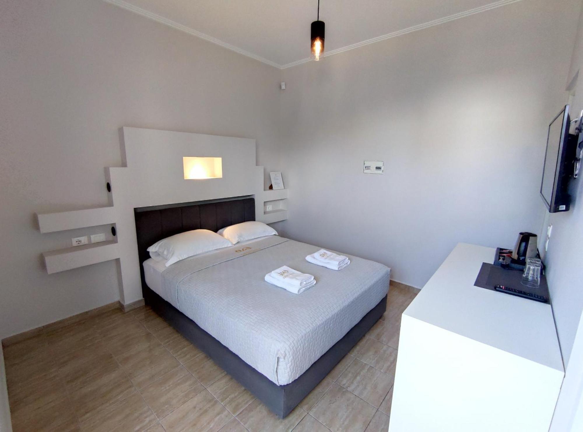 Villa Primo Opus Εξαμίλιο Δωμάτιο φωτογραφία